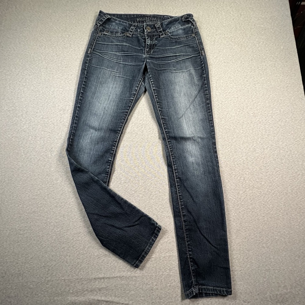Maurices Jeans Womens Size M-R W30 Casual Regular Fit Straight Leg Medium Wash